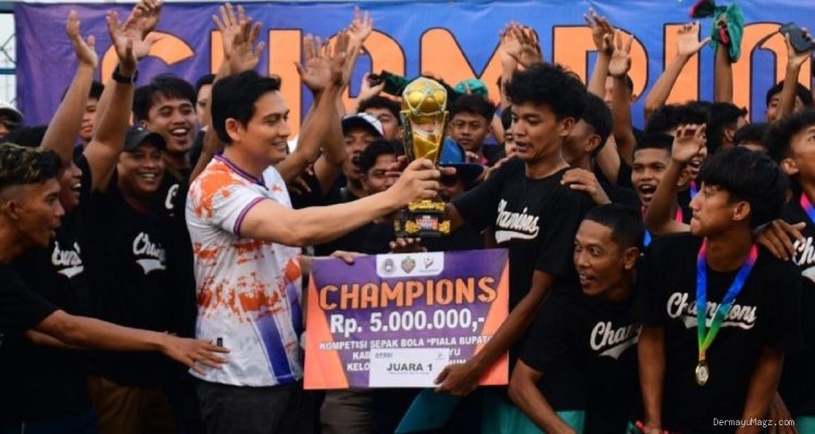 Final Sepak Bola U-19 Piala Bupati Indramayu: Ratusan Penonton Antusias