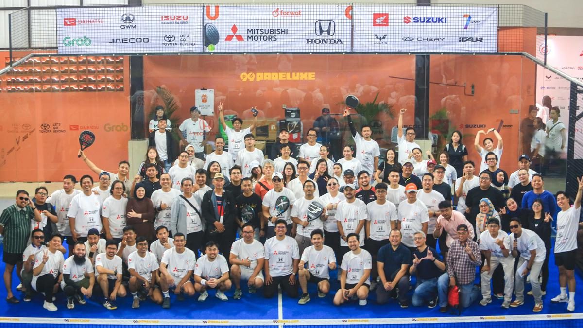 Forwot Peringati Ulang Tahun ke-23 dengan Gaya Unik