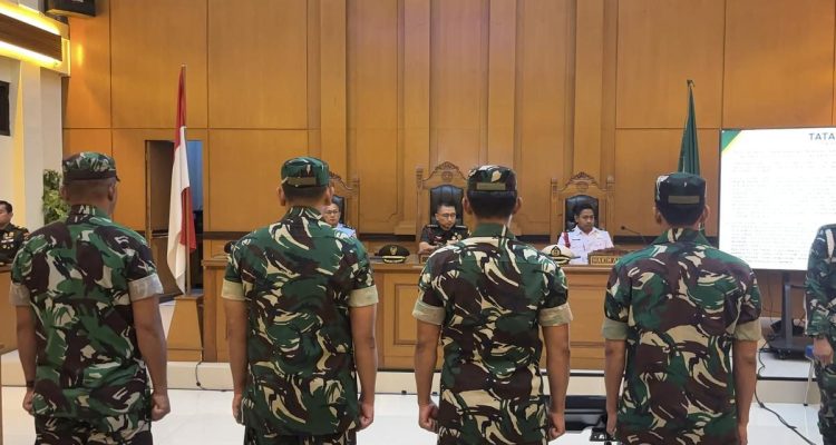 Hakim Membacakan Vonis Kasus Penyiraman Air Keras Terhadap Andrie Yunus
