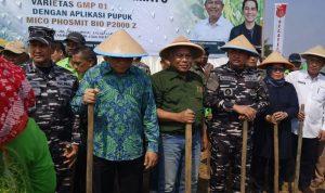 Hashim Djojohadikusumo: Penanaman Kedelai Nasional di Indramayu