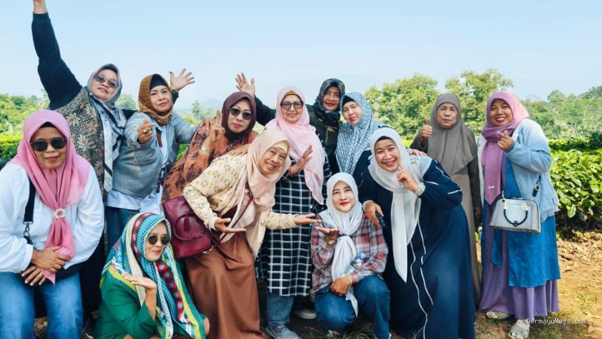 Haurgeulis ke Lembang: Ibu-Ibu Hebring Jalin Silaturahmi Hangat di Cikole
