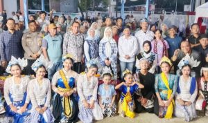 Hj Ratnawati DPRD Jabar Sapa Warga Budaya di Indramayu