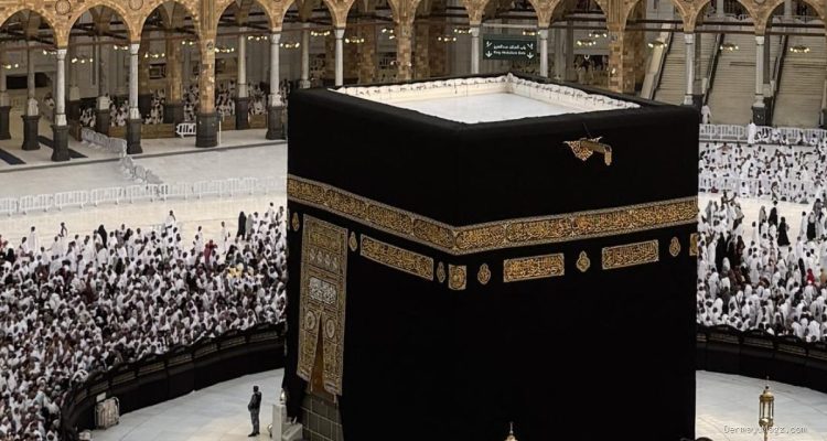 Jemaah Haji Indonesia Diminta Disiplin Beribadah Usai dari Tanah Suci