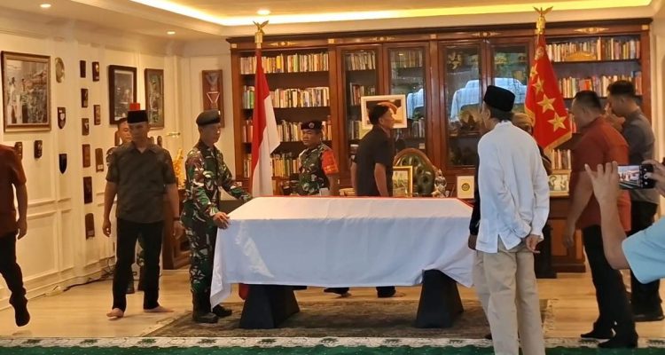 Jenazah Ryamizard Ryacudu Disambut di Rumah Duka Cikeas Bogor