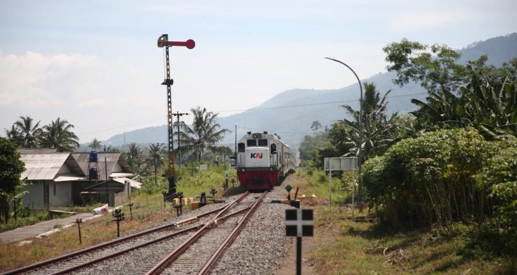KA Cikuray Angkut Jutaan Penumpang Sejak 2022