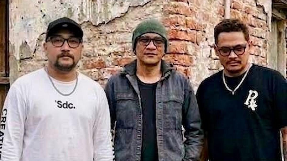 Lagu Ayah dari Langit Cerah Band: Penghormatan untuk Bapak