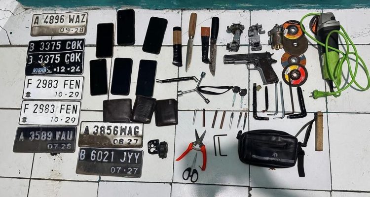 Markas Pencuri Motor Tangerang Digerebek, Ada Airsoft Gun