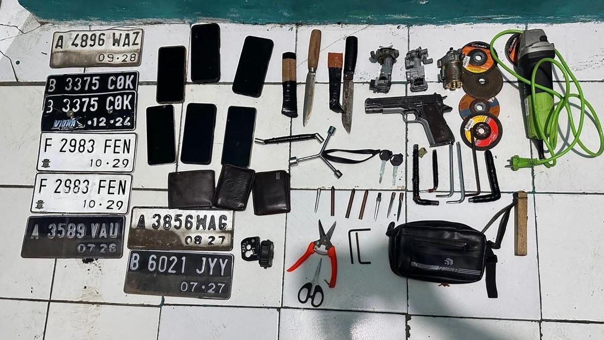 Markas Pencuri Motor Tangerang Digerebek, Ada Airsoft Gun
