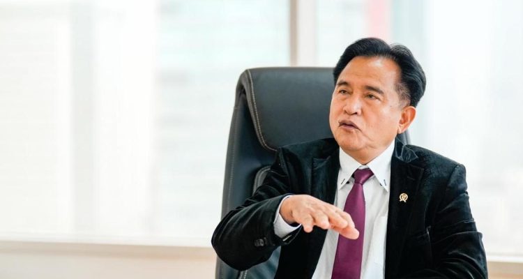 Menko Yusril Ungkap Praktik Pungli di Imigrasi Jakbar Terkait Kasus Wamen Silmy Karim