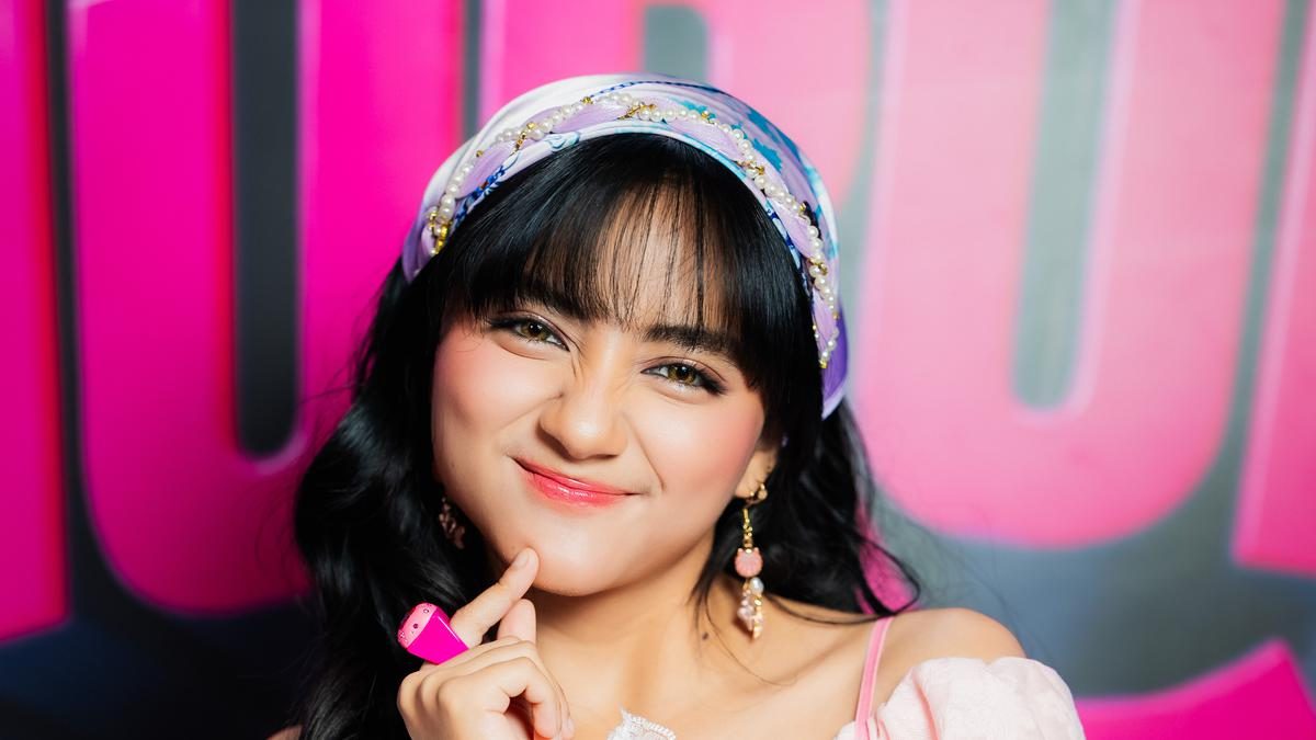 Nayla Purnama Total Berperan di Serial Di Luar Nurul, dari Bonceng Tiga hingga Riset Karakter Uni