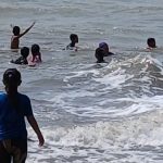 Pantai Tanjungpura Sukra: Pesona Alam Primadona Wisatawan Lokal Akhir Pekan