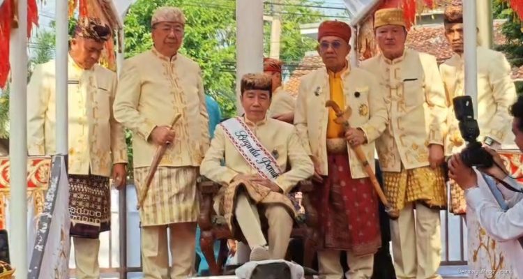 PDIP Menjawab Soal Jokowi Menginjak Kepala Kerbau Saat Terima Gelar Adat