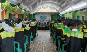 Pelepasan Kelas 6 SD PUI Haurgeulis: Haru & Masa Depan Gemilang