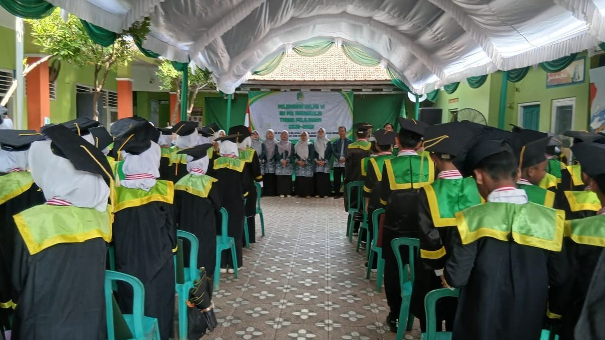 Pelepasan Kelas 6 SD PUI Haurgeulis: Haru & Masa Depan Gemilang