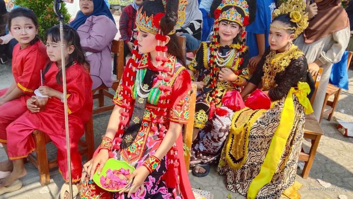 Pentas Seni SDN 1 Pamayahan: Cetak Generasi Berprestasi dan Berkarakter
