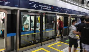 Perjalanan MRT Jakarta Beroperasi Normal Pasca Demo BEM UI