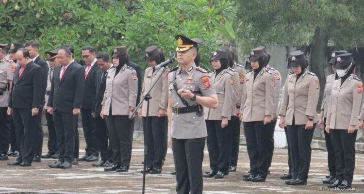 Polres Indramayu Ziarah Hari Bhayangkara ke-80 di TMP