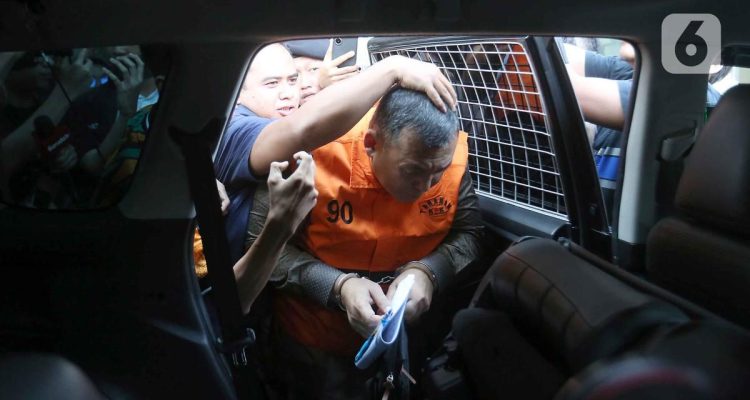 Potensi Korupsi Silmy Karim Saat Menjabat Dirjen Imigrasi