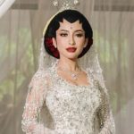 Potret Detail Kebaya Akad Nikah Jennifer Coppen: Perpaduan Adat Jawa dan Sentuhan Modern