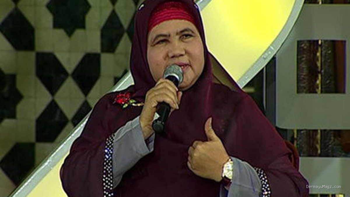Potret Halaman Rumah Mamah Dedeh di Ciseeng Bogor, Asri Penuh Tanaman Hijau dan Kolam Ikan