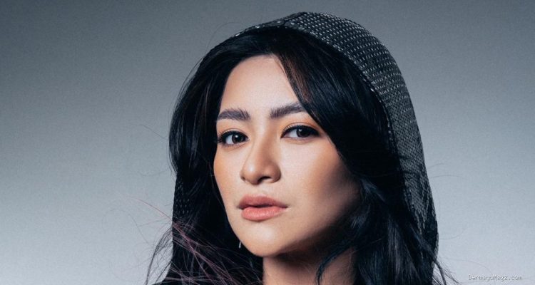 Potret Ruang Makan Nathalie Holscher yang Nyaman untuk Kumpul Keluarga