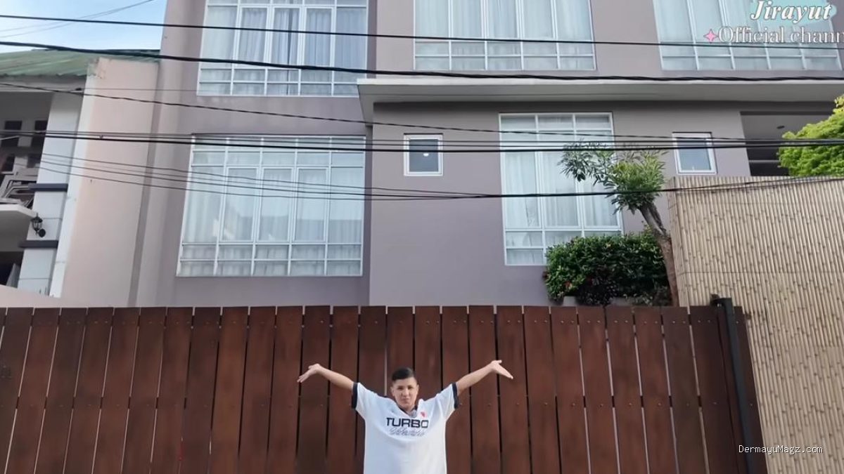 Potret Rumah Jirayut di Jakarta, Megah Bergaya Modern