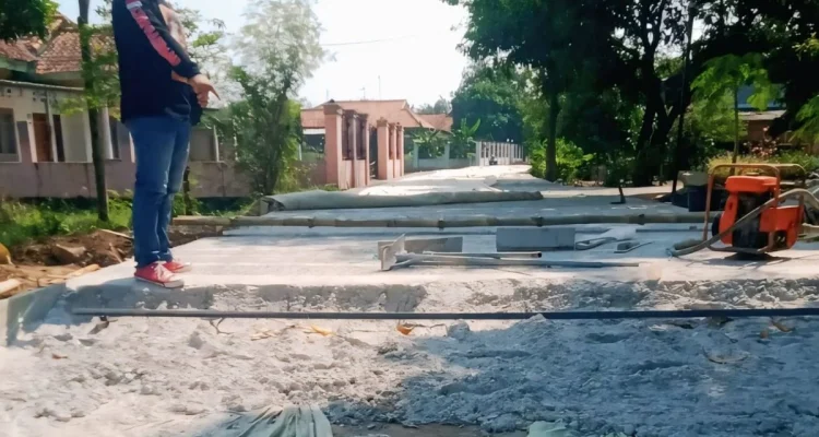 Proyek Jalan Rp2,8 Miliar Sidodadi-Mekarjati Disorot LSM