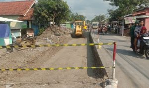 PT ACL: Proyek Pemprov Jabar Dibongkar Preman Tanpa Stockpile
