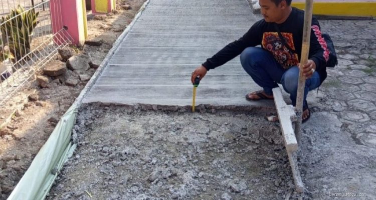 Rabat Beton Desa Sukahaji Indramayu Disorot LSM Harimau, Diduga Curang