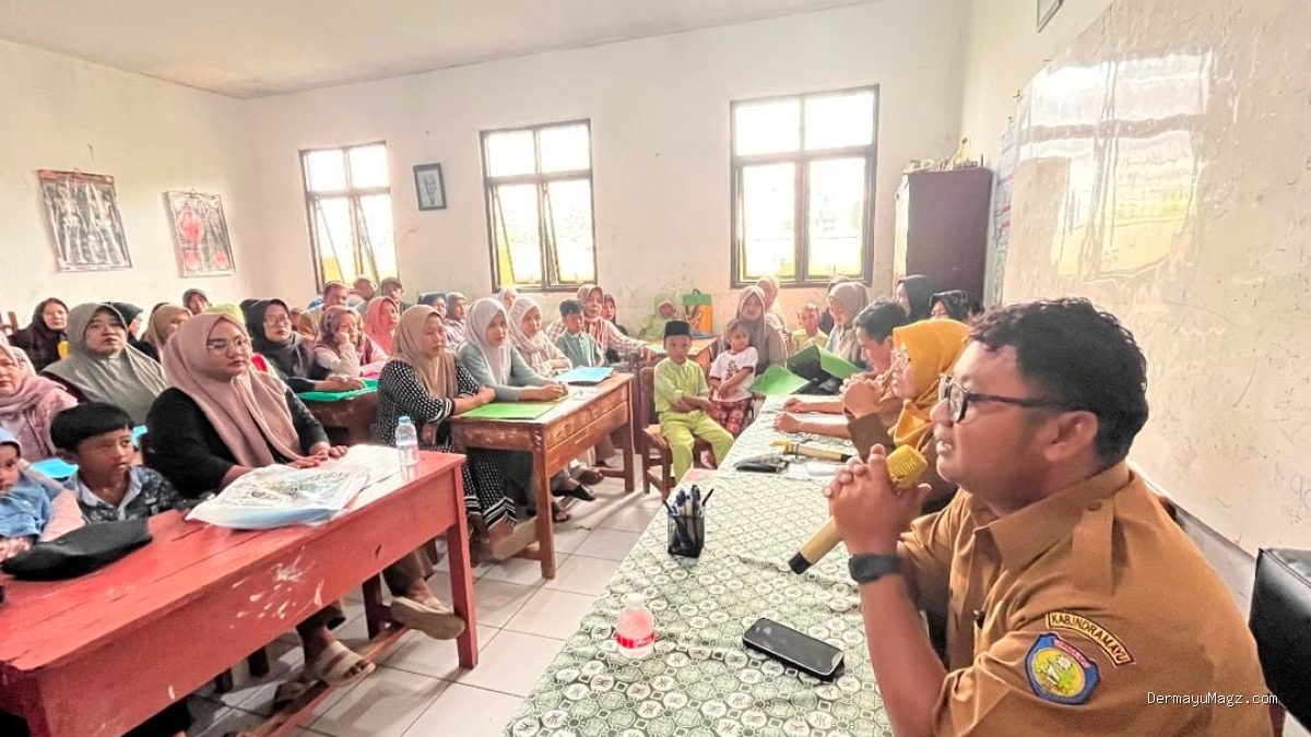 Ratusan Orang Tua Geruduk Disdik Indramayu: Tuntut Kuota Tambahan