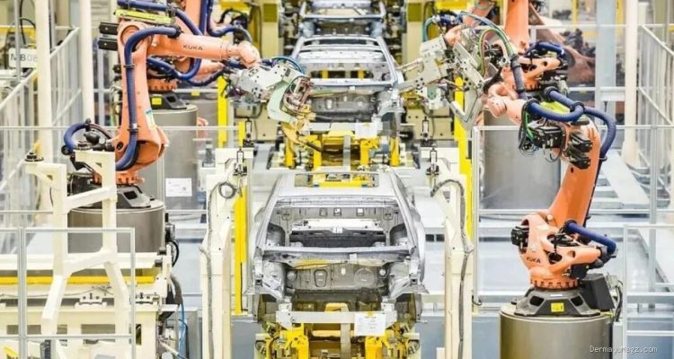 Respons Industri Otomotif yang Mundur, Kemenlu Ungkap Investasi Baru