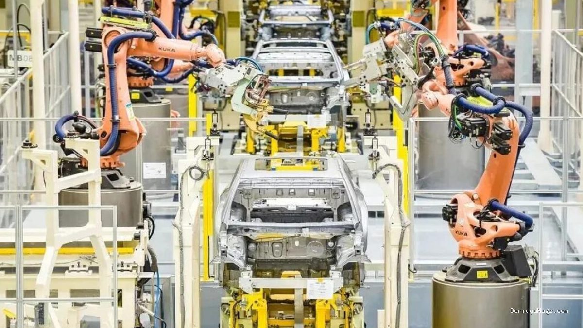 Respons Industri Otomotif yang Mundur, Kemenlu Ungkap Investasi Baru