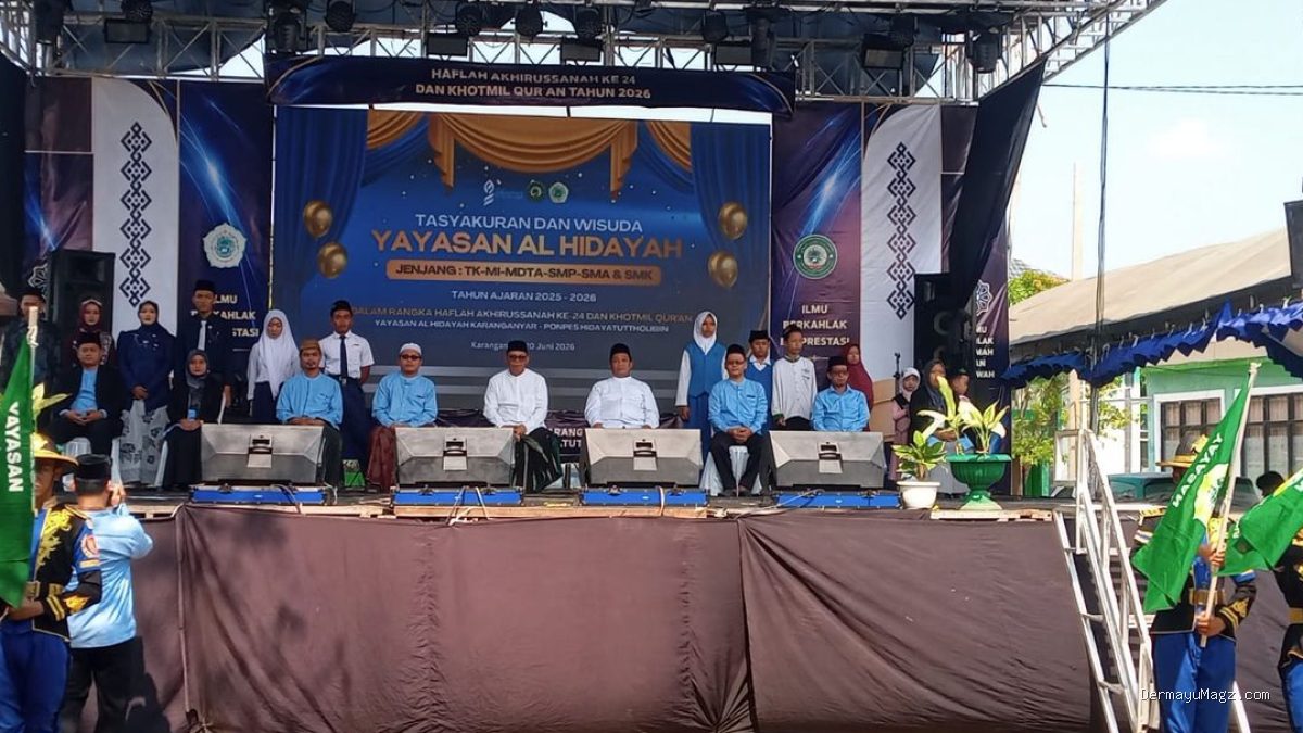 Ribuan Santri Meriahkan Haflah Akhirussanah Hidayatuttholibiin