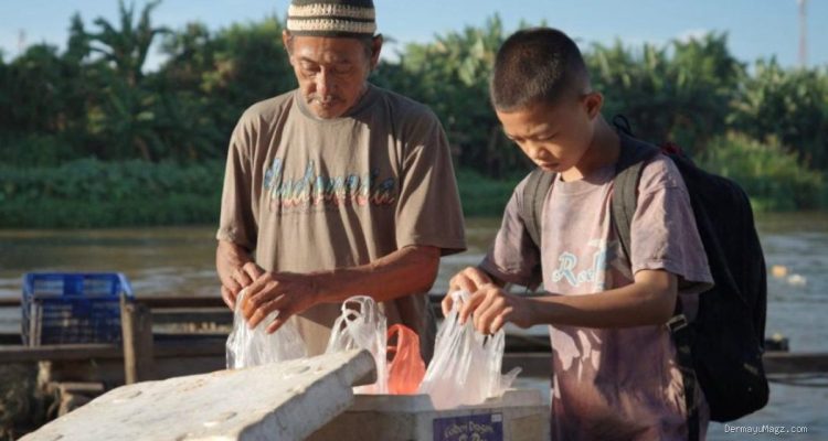 Risky, Anak Penjual Ikan Kini Menjadi Siswa di Sekolah Rakyat