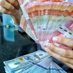 Rupiah Tertekan Dekat 18.000 per Dolar, Pasar Mengkhawatir