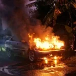 Sedan Terbakar di Jatibarang: Warga & Damkar Padamkan Api Cepat