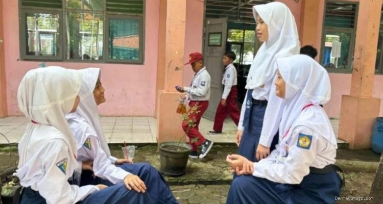 Sekolah Swasta Jabar: Mitra Tak Gratis, Orang Tua Tanggung Selisih Biaya