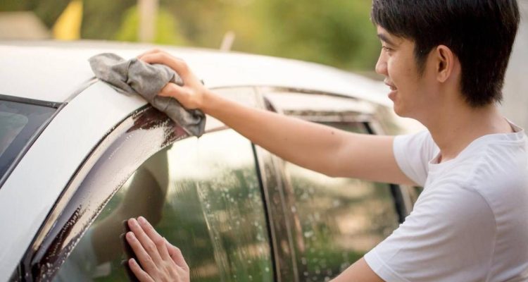Shampoo Mobil Tepat, Tak Hanya Bersih, Juga Jaga Cat Awet
