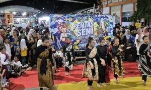 Siswa SD Meriahkan Car Free Night Indramayu: Penampilan Spektakuler