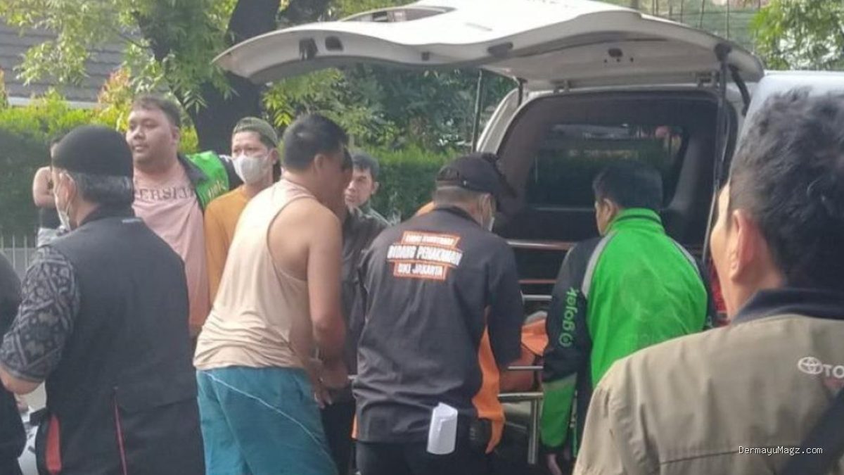 Siswa SMA di Bulungan Jaksel Terlindas Bus Akibat Tersangkut Kabel