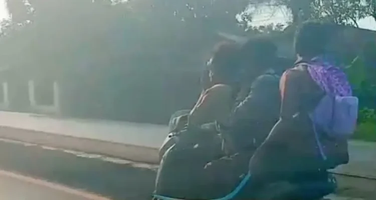 Siswa SMAN 1 Losarang Video Bonceng Tiga Diduga Bawa Sajam Anak Desa Jumbleng