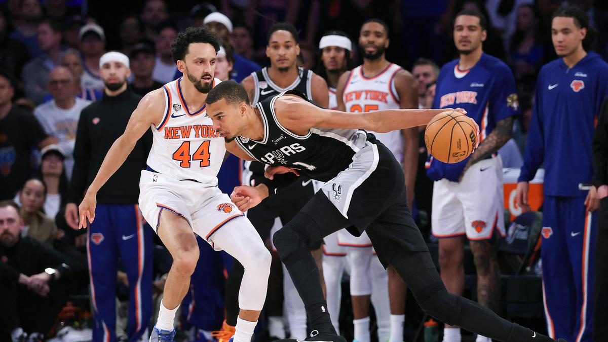 Spurs Curi Kemenangan di Kandang Knicks Meski Dihadiri Trump