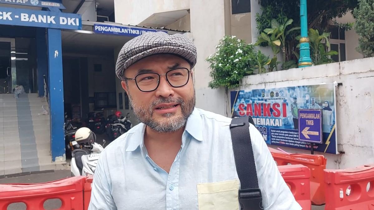 Surya Saputra Polisikan Akun Twitter yang Catut Namanya untuk Hujatan