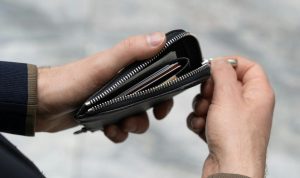 Tips Hemat Setelah Libur Panjang Agar Keuangan Kembali Stabil