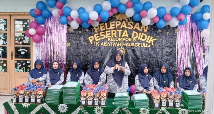 TK Aisyiyah Haurgeulis: Pelepasan Peserta Didik Kelompok B Penuh Haru
