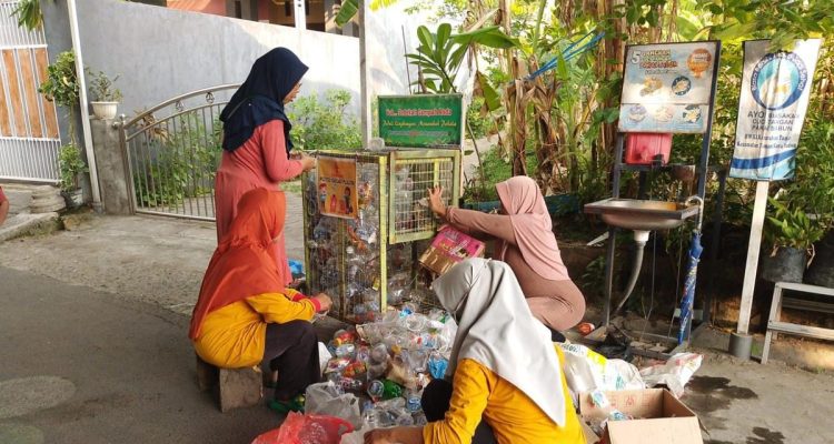 Ubah Sampah Rumah Tangga Jadi Komoditas Berharga, Tingkatkan Ekonomi Sirkular Lokal