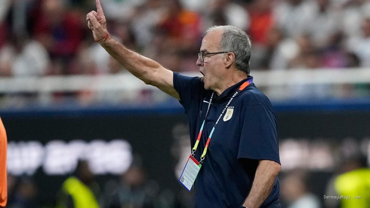 Uruguay vs Spanyol: Marcelo Bielsa Ambil Tanggung Jawab Penuh atas Kegagalan La Celeste