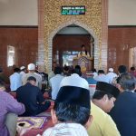 Ustad Dede Ikhwanudin: Kejujuran dalam Muamalah Penting di Kutbah Jumat