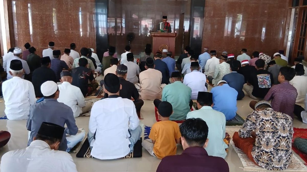 Ustadz Abdul Aziz: Jaga Lisan di Era Digital, Jalan Surga/Neraka