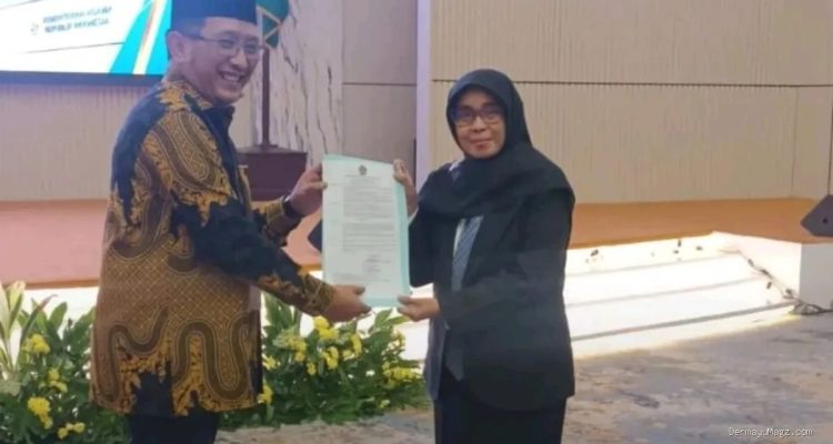 Uun Kurniasih Cetak Sejarah: Kepala KUA Perempuan Pertama Indramayu, 15 Pelopor Nasional